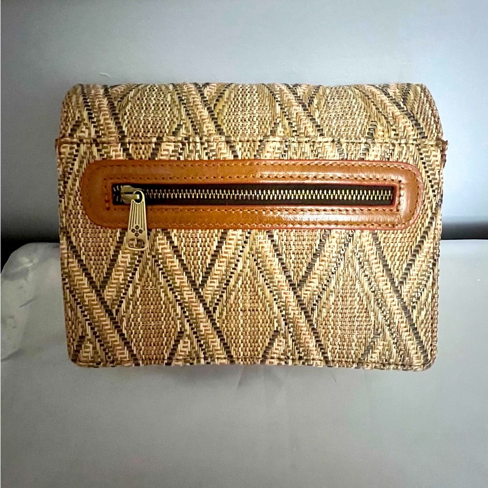 Patricia Nash Woven Clutch - Picture 5 of 11